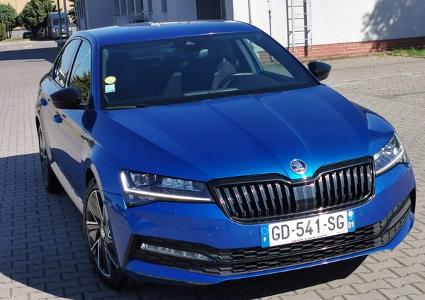 Skoda Superb cena 119310 przebieg: 144000, rok produkcji 2021 z Poznań małe 781